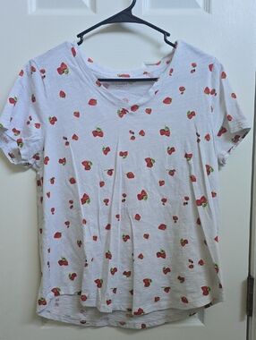 Old Navy White V-Neck Tee with Red Strawberry Print